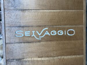 SELVAGGIO（セルバッジオ）のお店の看板